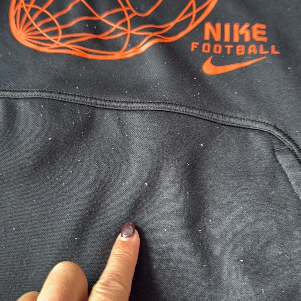 Nike Kids Black and Orange Football Hoodie youth size large USED